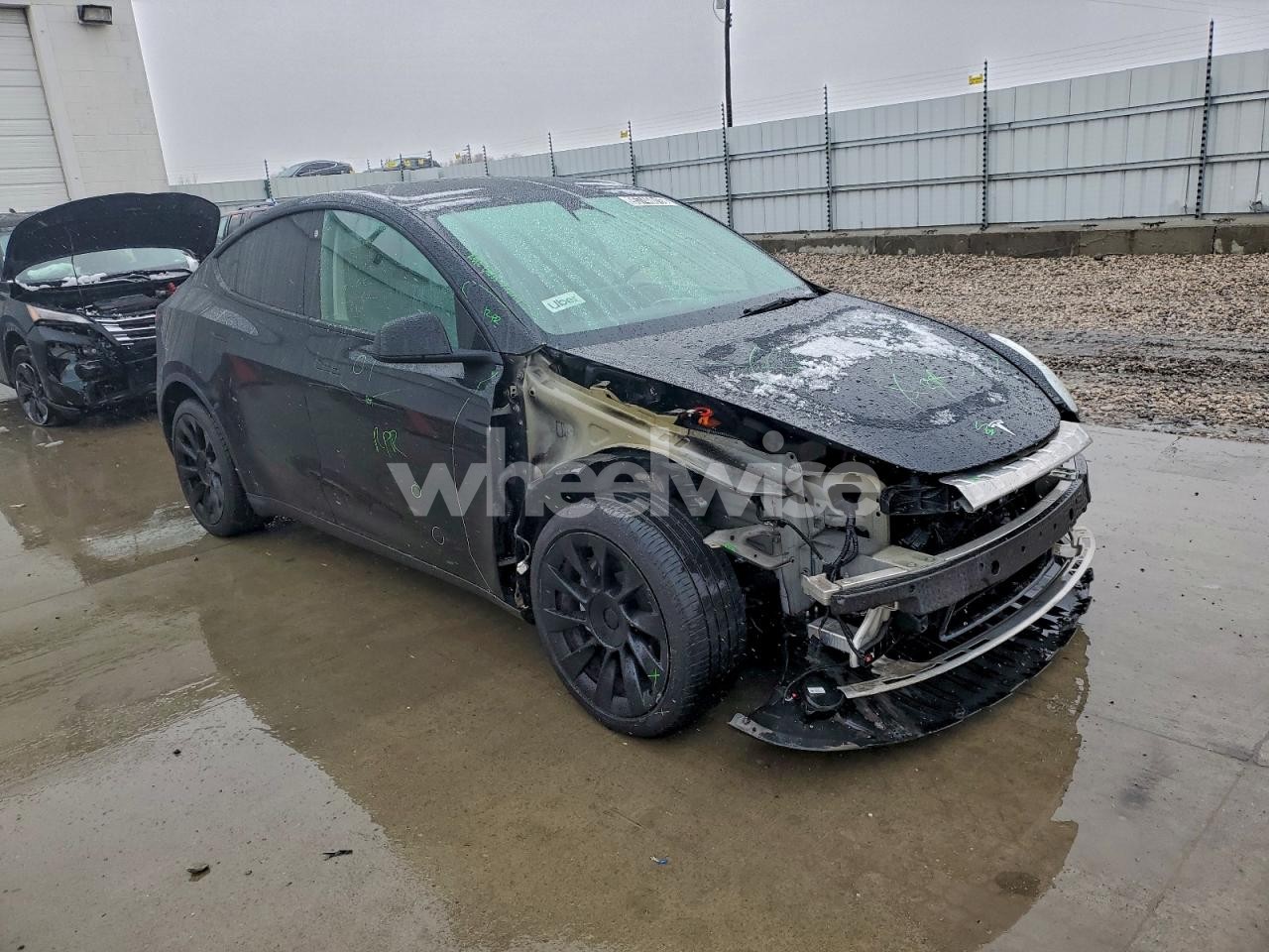 Photo 4 of 2022 TESLA MODEL Y (VIN 7SAYGDEE3NF480573)