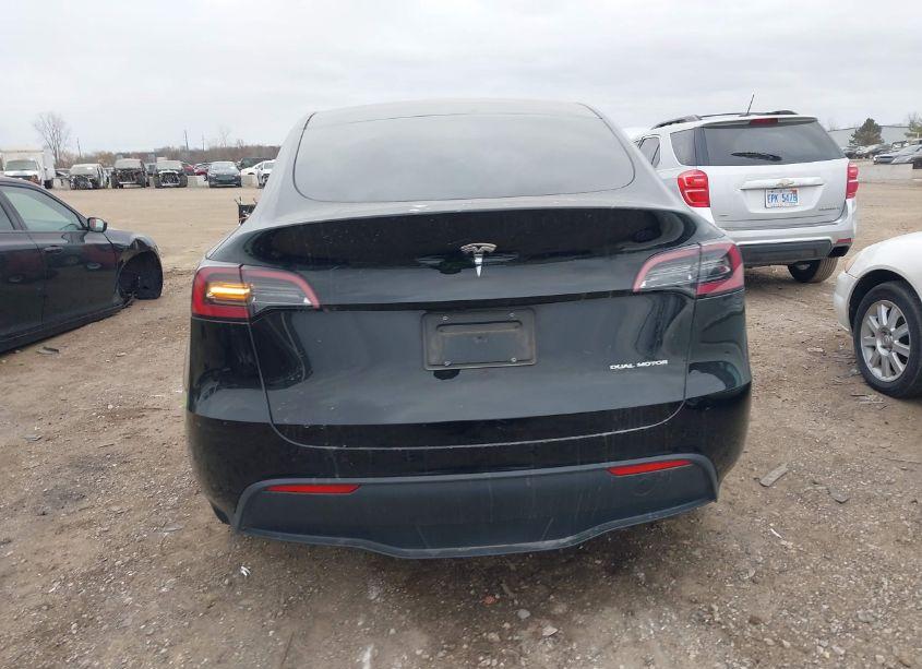 Photo 15 of 2023 Tesla Model Y AWD/LONG RANGE DUAL MOTOR ALL-WHEEL DRIVE (VIN 7SAYGDEE3PA042779)