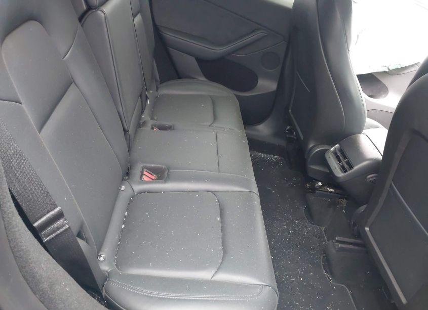 Photo 8 of 2023 Tesla Model Y AWD/LONG RANGE DUAL MOTOR ALL-WHEEL DRIVE (VIN 7SAYGDEE3PA042779)