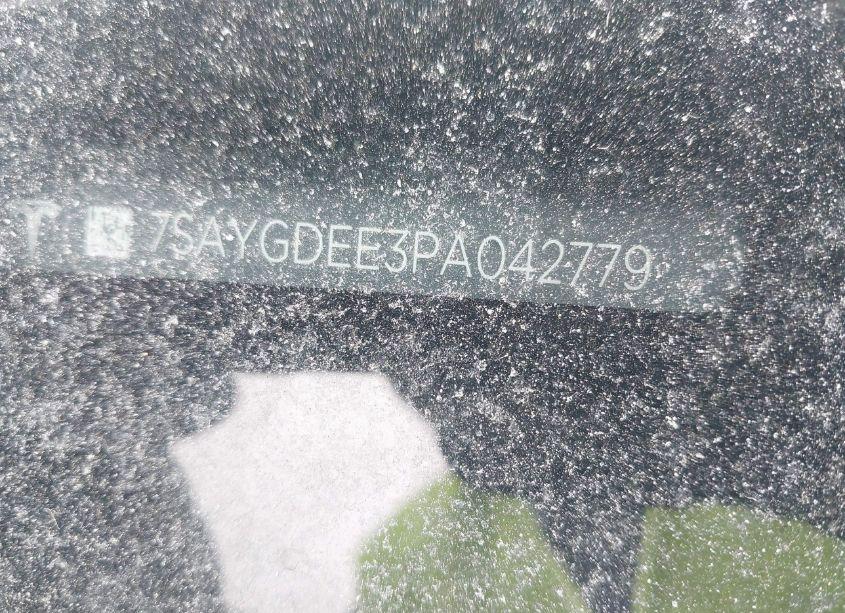 Photo 9 of 2023 Tesla Model Y AWD/LONG RANGE DUAL MOTOR ALL-WHEEL DRIVE (VIN 7SAYGDEE3PA042779)