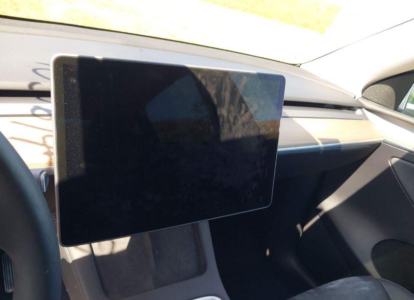 Photo 7 of 2023 Tesla Model Y AWD/LONG RANGE DUAL MOTOR ALL-WHEEL DRIVE (VIN 7SAYGDEE3PA085924)