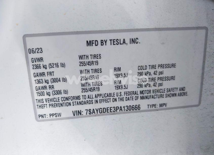 Photo 9 of 2023 Tesla Model Y AWD/LONG RANGE DUAL MOTOR ALL-WHEEL DRIVE (VIN 7SAYGDEE3PA130666)