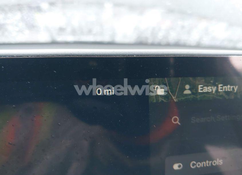 Photo 17 of 2023 Tesla Model Y AWD/LONG RANGE DUAL MOTOR ALL-WHEEL DRIVE (VIN 7SAYGDEE3PA173582)