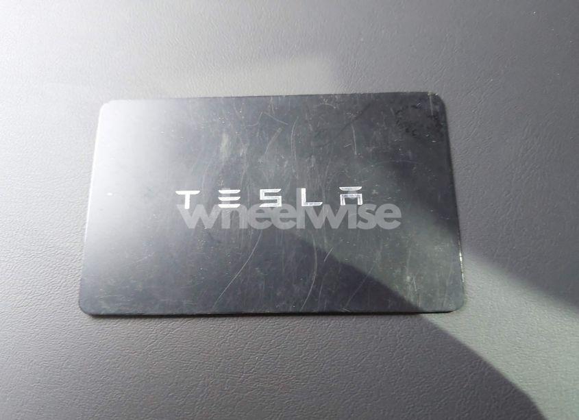 Photo 11 of 2023 Tesla Model Y AWD/LONG RANGE DUAL MOTOR ALL-WHEEL DRIVE (VIN 7SAYGDEE3PA193363)