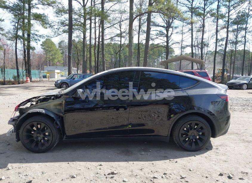 Photo 15 of 2023 Tesla Model Y AWD/LONG RANGE DUAL MOTOR ALL-WHEEL DRIVE (VIN 7SAYGDEE3PA193363)
