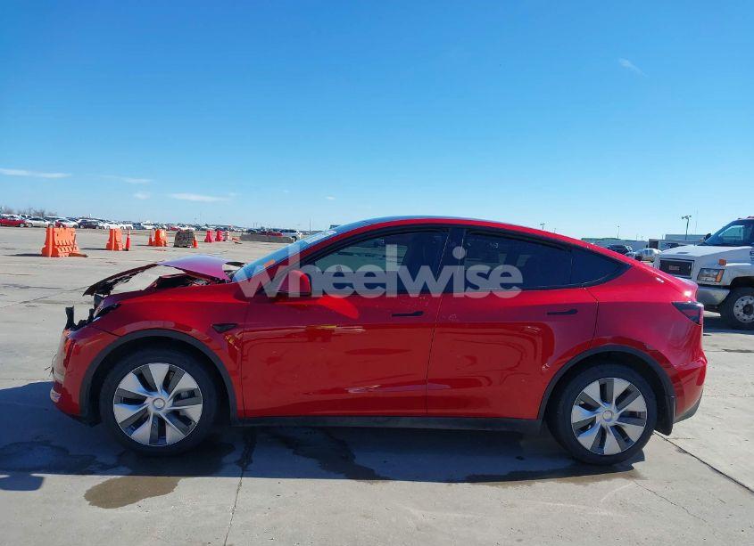 Photo 15 of 2023 Tesla Model Y AWD/LONG RANGE DUAL MOTOR ALL-WHEEL DRIVE (VIN 7SAYGDEE3PA201333)