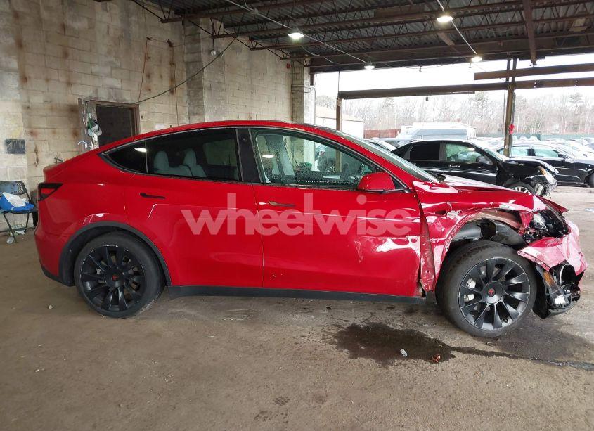 Photo 13 of 2023 Tesla Model Y AWD/LONG RANGE DUAL MOTOR ALL-WHEEL DRIVE (VIN 7SAYGDEE3PF618454)