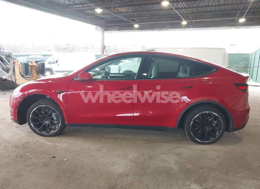 Photo 14 of 2023 Tesla Model Y AWD/LONG RANGE DUAL MOTOR ALL-WHEEL DRIVE (VIN 7SAYGDEE3PF618454)