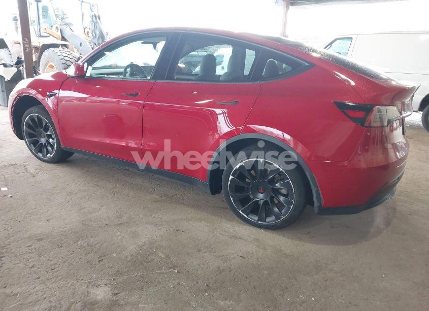 Photo 3 of 2023 Tesla Model Y AWD/LONG RANGE DUAL MOTOR ALL-WHEEL DRIVE (VIN 7SAYGDEE3PF618454)