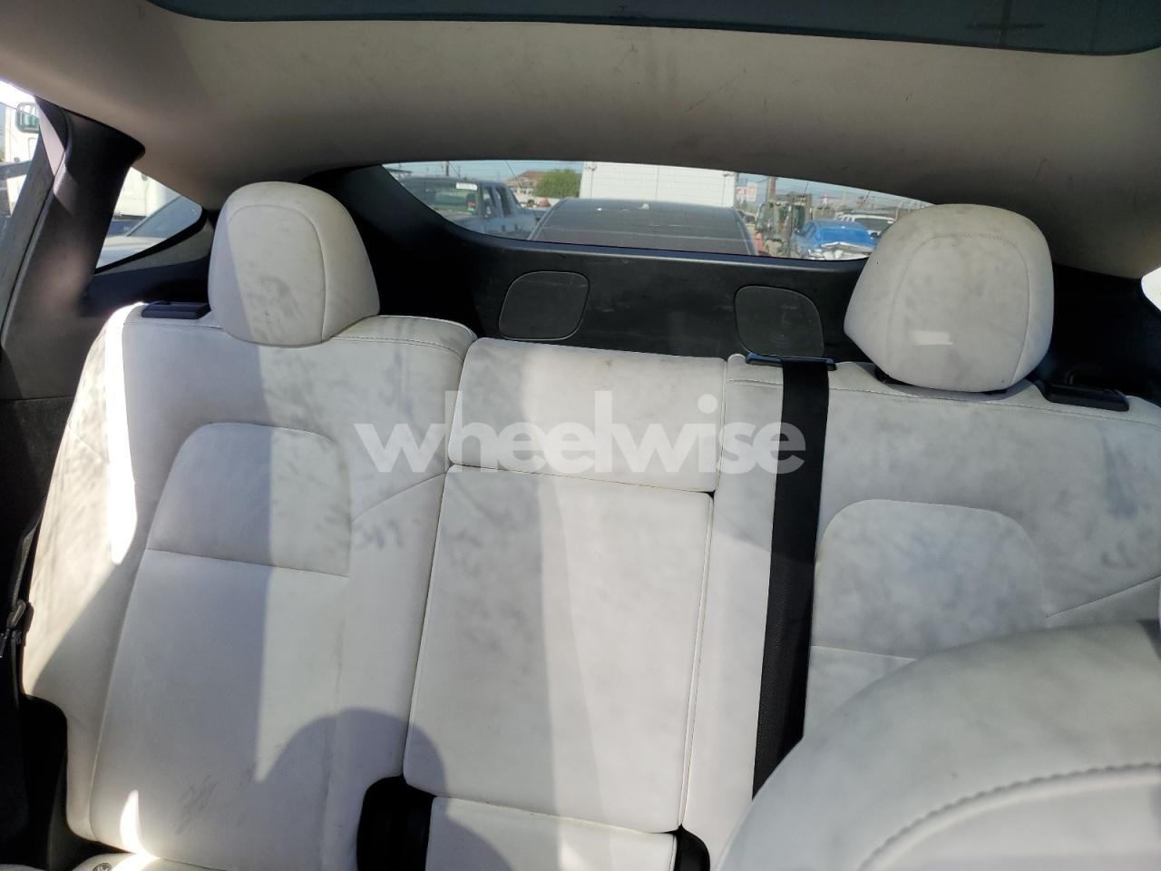 Photo 10 of 2023 TESLA MODEL Y (VIN 7SAYGDEE3PF629096)