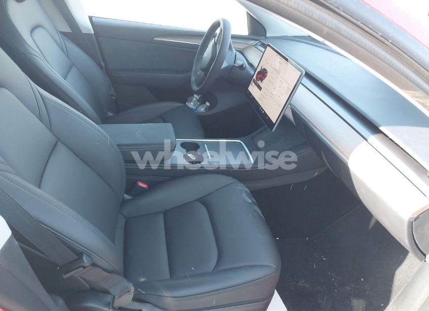 Photo 5 of 2023 Tesla Model Y AWD/LONG RANGE DUAL MOTOR ALL-WHEEL DRIVE (VIN 7SAYGDEE3PF689301)