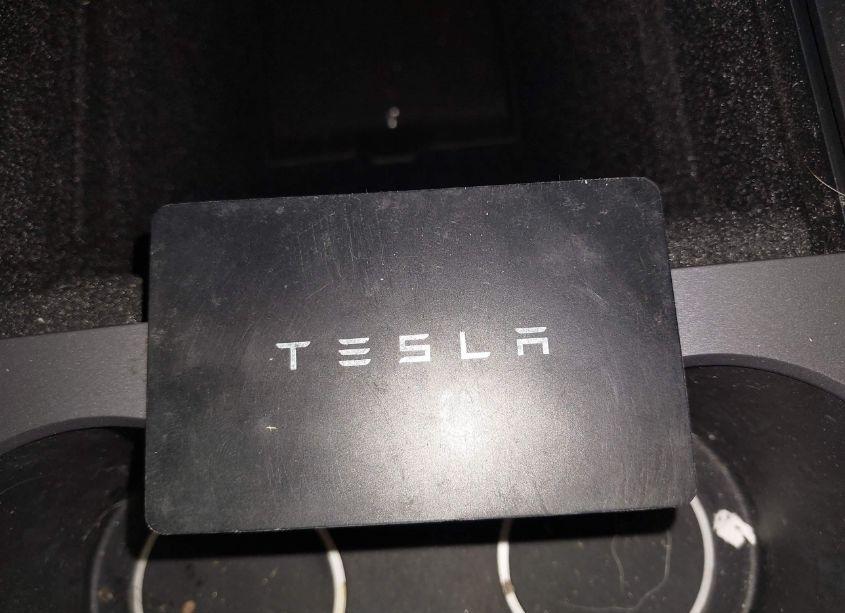 Photo 11 of 2023 Tesla Model Y AWD/LONG RANGE DUAL MOTOR ALL-WHEEL DRIVE (VIN 7SAYGDEE3PF715864)