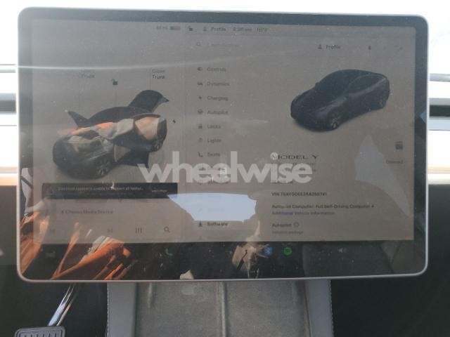 Photo 10 of 2024 TESLA MODEL Y (VIN 7SAYGDEE3RA256741)