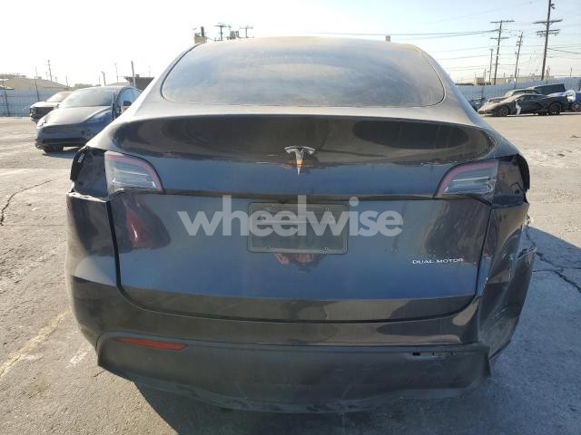 Photo 4 of 2024 TESLA MODEL Y (VIN 7SAYGDEE3RA256741)