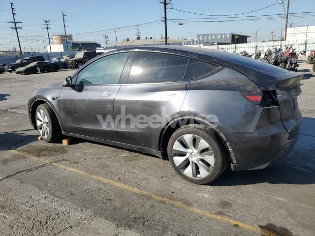 Photo 5 of 2024 TESLA MODEL Y (VIN 7SAYGDEE3RA256741)