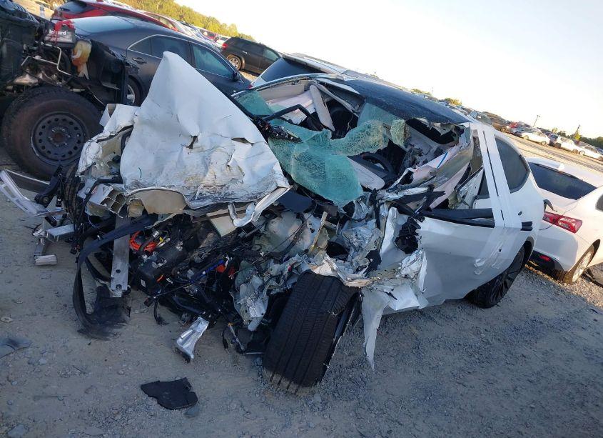 Photo 2 of 2024 Tesla Model Y LONG RANGE DUAL MOTOR ALL-WHEEL DRIVE (VIN 7SAYGDEE3RA317909)