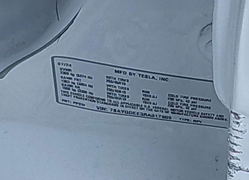 Photo 9 of 2024 Tesla Model Y LONG RANGE DUAL MOTOR ALL-WHEEL DRIVE (VIN 7SAYGDEE3RA317909)