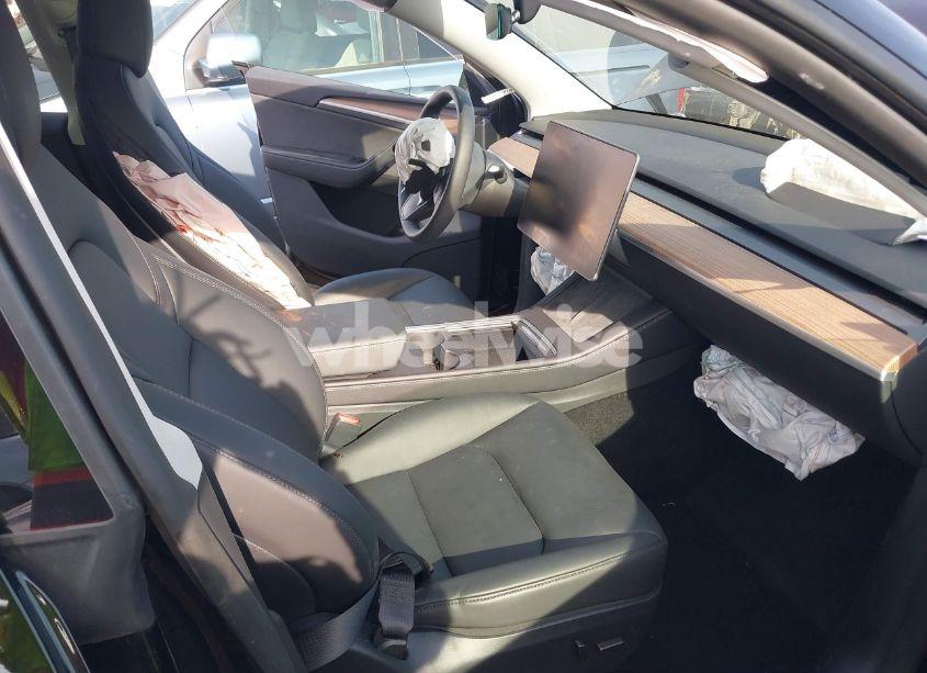 Photo 5 of 2024 Tesla Model Y LONG RANGE DUAL MOTOR ALL-WHEEL DRIVE (VIN 7SAYGDEE3RA329560)