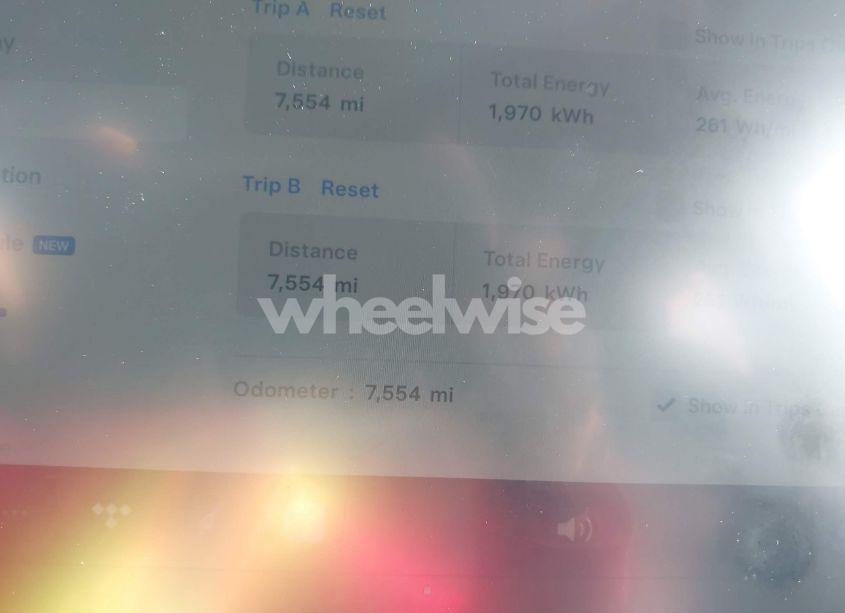 Photo 7 of 2024 Tesla Model Y LONG RANGE DUAL MOTOR ALL-WHEEL DRIVE (VIN 7SAYGDEE3RA329560)