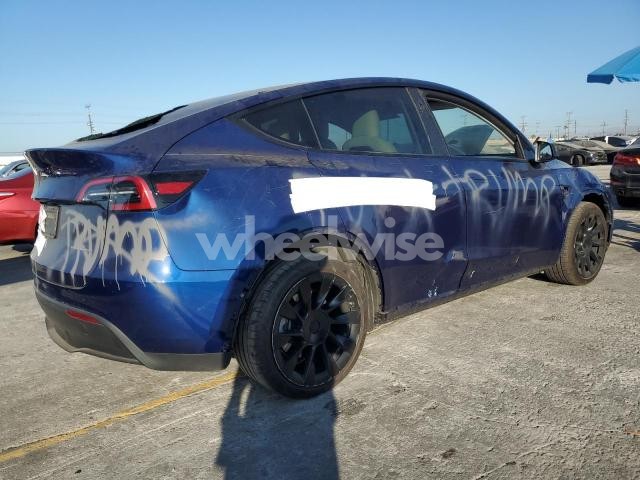 Photo 10 of 2024 TESLA MODEL Y (VIN 7SAYGDEE3RF082981)