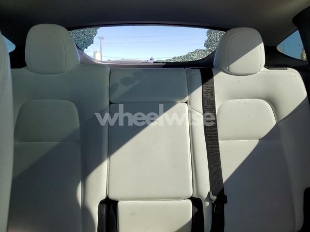 Photo 13 of 2024 TESLA MODEL Y (VIN 7SAYGDEE3RF082981)