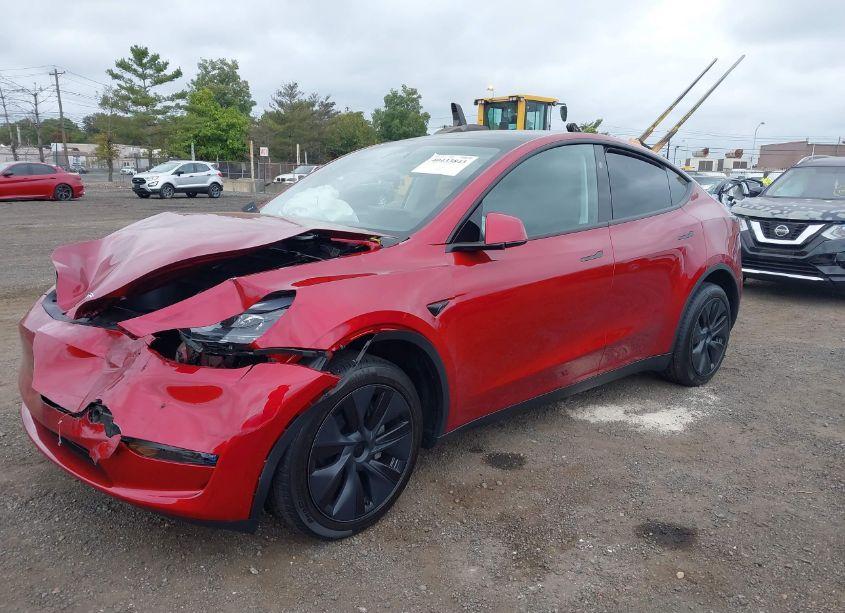 Photo 2 of 2024 Tesla Model Y LONG RANGE DUAL MOTOR ALL-WHEEL DRIVE (VIN 7SAYGDEE3RF152611)