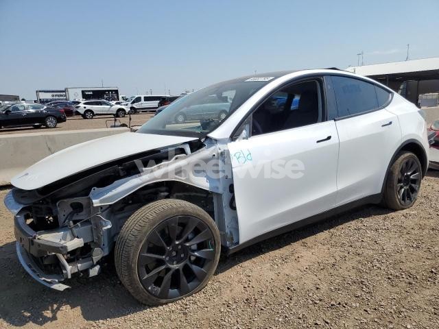 Photo 13 of 2024 TESLA MODEL Y (VIN 7SAYGDEE3RF154326)