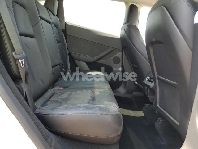 Photo 6 of 2024 TESLA MODEL Y (VIN 7SAYGDEE3RF154326)