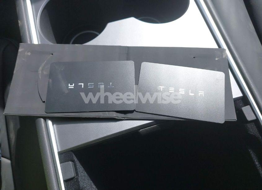 Photo 11 of 2025 Tesla Model Y LONG RANGE DUAL MOTOR ALL-WHEEL DRIVE (VIN 7SAYGDEE3SA359986)
