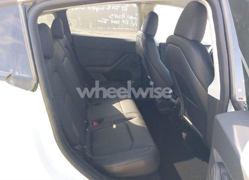 Photo 8 of 2025 Tesla Model Y LONG RANGE DUAL MOTOR ALL-WHEEL DRIVE (VIN 7SAYGDEE3SA359986)