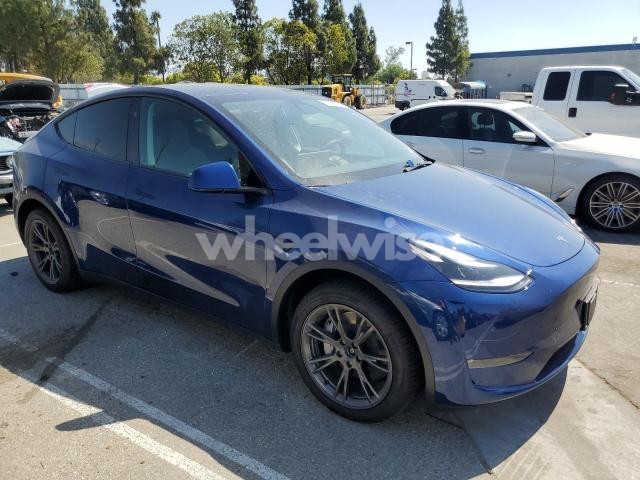 Photo 5 of 2025 TESLA MODEL Y (VIN 7SAYGDEE3SA360765)