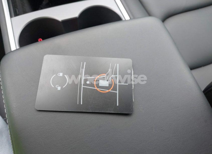 Photo 11 of 2022 Tesla Model Y LONG RANGE DUAL MOTOR ALL-WHEEL DRIVE (VIN 7SAYGDEE4NF315356)