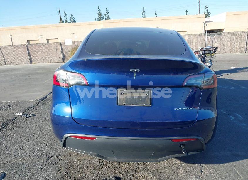 Photo 16 of 2023 Tesla Model Y AWD/LONG RANGE DUAL MOTOR ALL-WHEEL DRIVE (VIN 7SAYGDEE4PA035856)