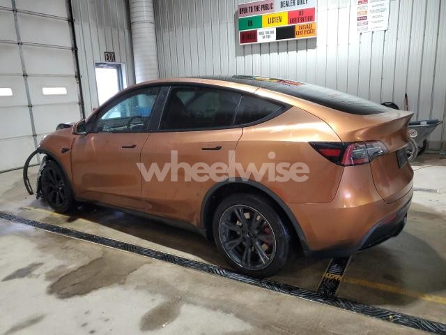 Photo 6 of 2023 TESLA MODEL Y (VIN 7SAYGDEE4PA099296)