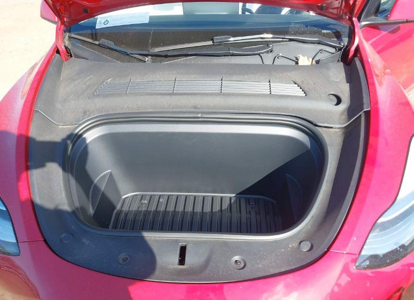 Photo 10 of 2023 Tesla Model Y AWD/LONG RANGE DUAL MOTOR ALL-WHEEL DRIVE (VIN 7SAYGDEE4PA141398)