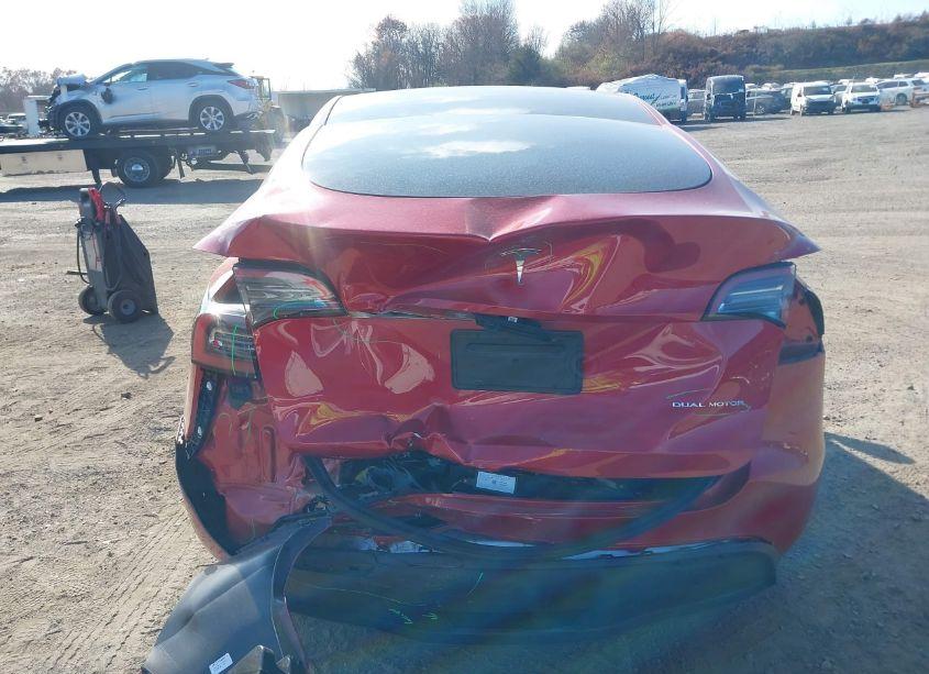 Photo 16 of 2023 Tesla Model Y AWD/LONG RANGE DUAL MOTOR ALL-WHEEL DRIVE (VIN 7SAYGDEE4PA141398)