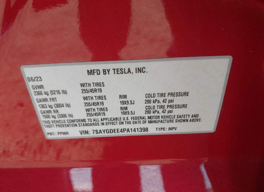 Photo 9 of 2023 Tesla Model Y AWD/LONG RANGE DUAL MOTOR ALL-WHEEL DRIVE (VIN 7SAYGDEE4PA141398)