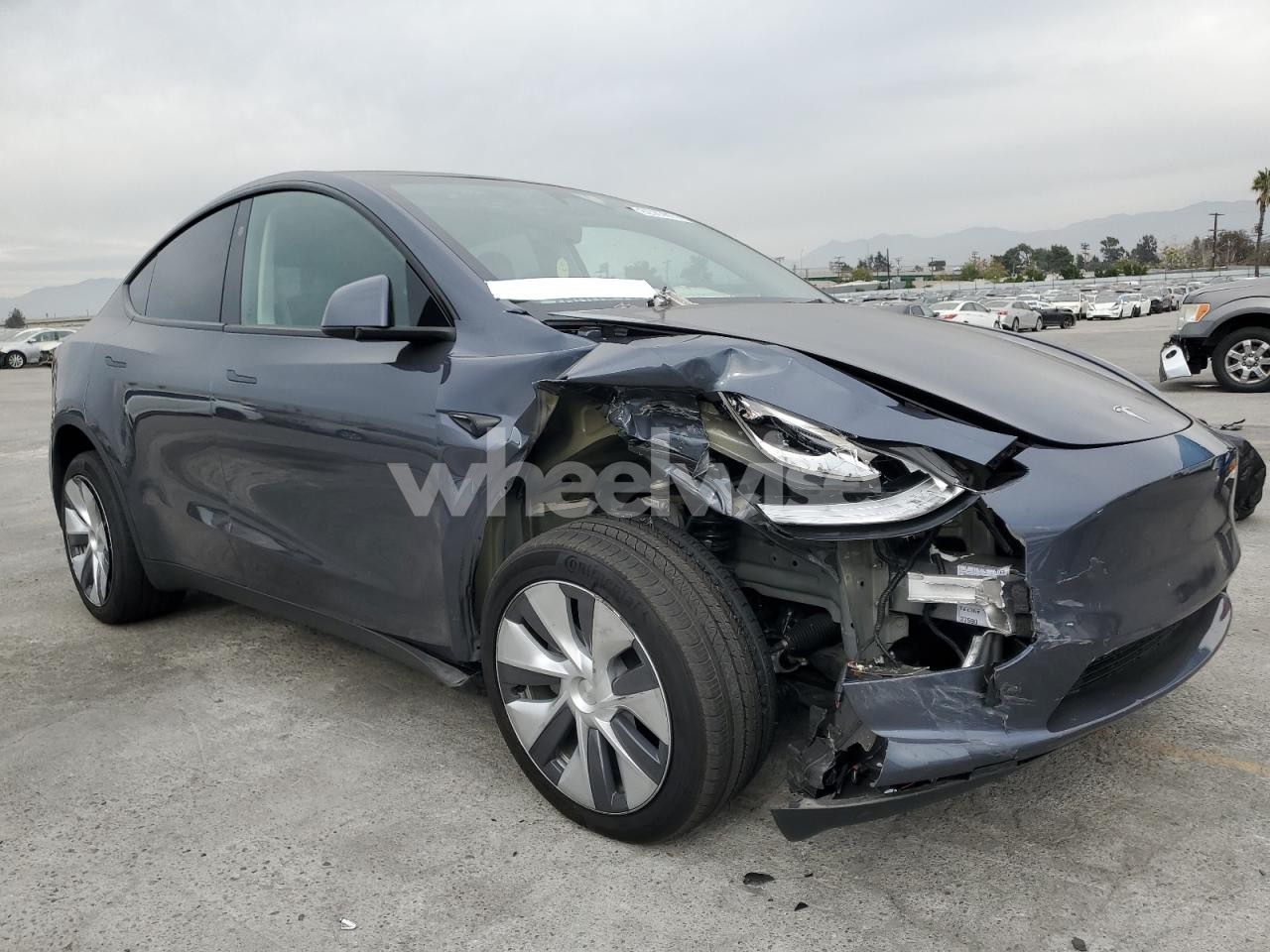 Photo 4 of 2023 TESLA MODEL Y (VIN 7SAYGDEE4PA155852)