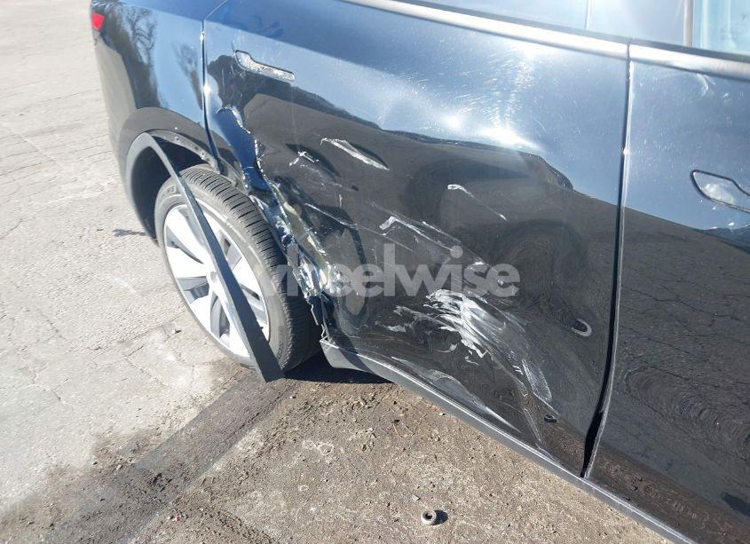 Photo 19 of 2023 Tesla Model Y (VIN 7SAYGDEE4PA175275)