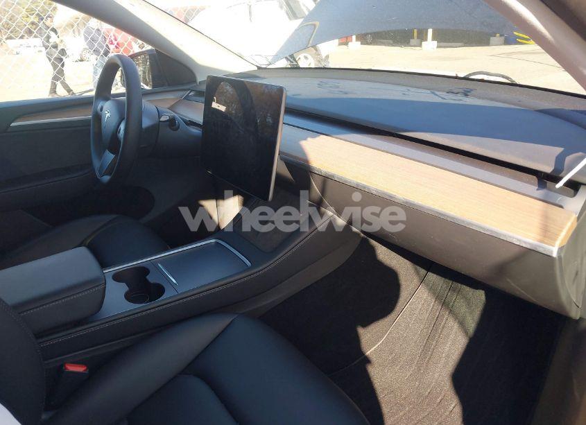 Photo 5 of 2023 Tesla Model Y (VIN 7SAYGDEE4PA175275)