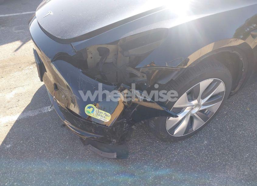 Photo 6 of 2023 Tesla Model Y (VIN 7SAYGDEE4PA175275)