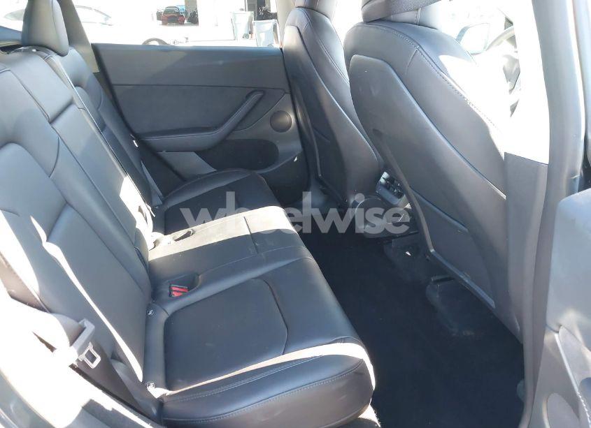 Photo 8 of 2023 Tesla Model Y AWD/LONG RANGE DUAL MOTOR ALL-WHEEL DRIVE (VIN 7SAYGDEE4PF587988)