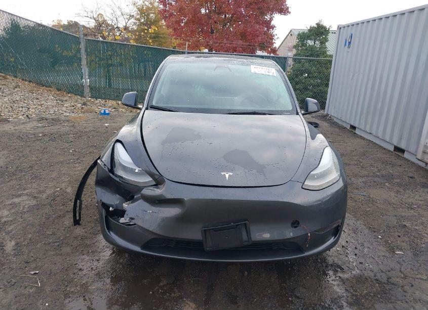 Photo 12 of 2023 Tesla Model Y AWD/LONG RANGE DUAL MOTOR ALL-WHEEL DRIVE (VIN 7SAYGDEE4PF689677)