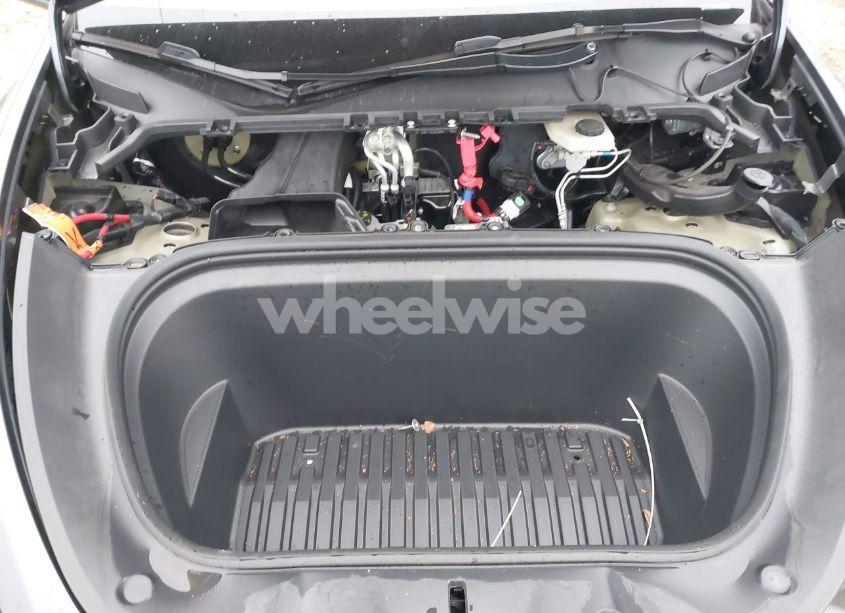 Photo 10 of 2023 Tesla Model Y AWD/LONG RANGE DUAL MOTOR ALL-WHEEL DRIVE (VIN 7SAYGDEE4PF709796)