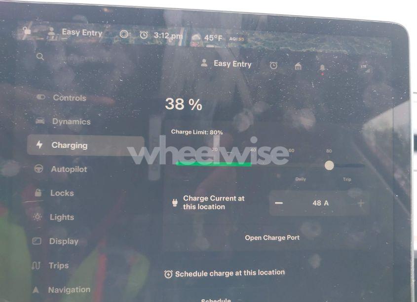 Photo 18 of 2023 Tesla Model Y AWD/LONG RANGE DUAL MOTOR ALL-WHEEL DRIVE (VIN 7SAYGDEE4PF709796)
