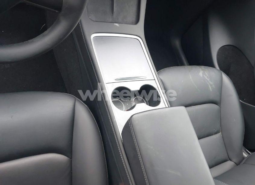 Photo 19 of 2023 Tesla Model Y AWD/LONG RANGE DUAL MOTOR ALL-WHEEL DRIVE (VIN 7SAYGDEE4PF807551)