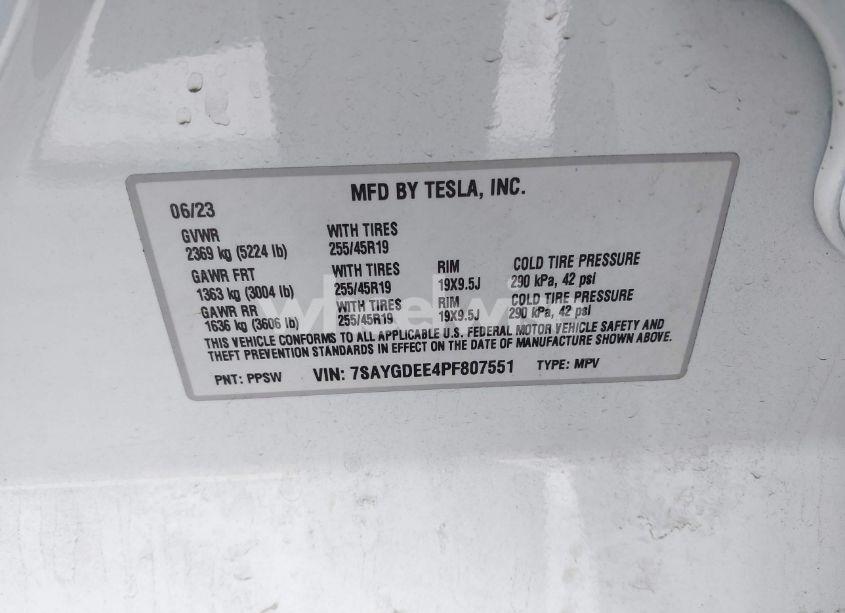 Photo 9 of 2023 Tesla Model Y AWD/LONG RANGE DUAL MOTOR ALL-WHEEL DRIVE (VIN 7SAYGDEE4PF807551)