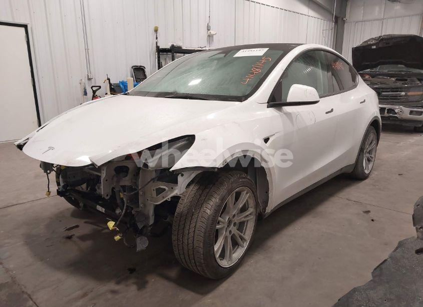 Photo 2 of 2023 Tesla Model Y AWD/LONG RANGE DUAL MOTOR ALL-WHEEL DRIVE (VIN 7SAYGDEE4PF842090)