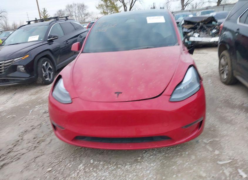 Photo 11 of 2023 Tesla Model Y AWD/LONG RANGE DUAL MOTOR ALL-WHEEL DRIVE (VIN 7SAYGDEE4PF890611)