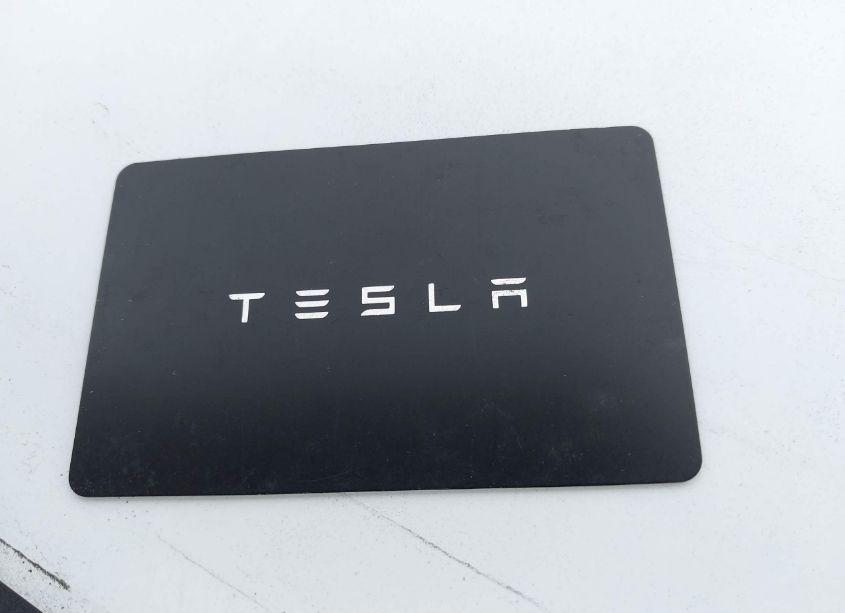 Photo 11 of 2023 Tesla Model Y AWD/LONG RANGE DUAL MOTOR ALL-WHEEL DRIVE (VIN 7SAYGDEE4PF926989)